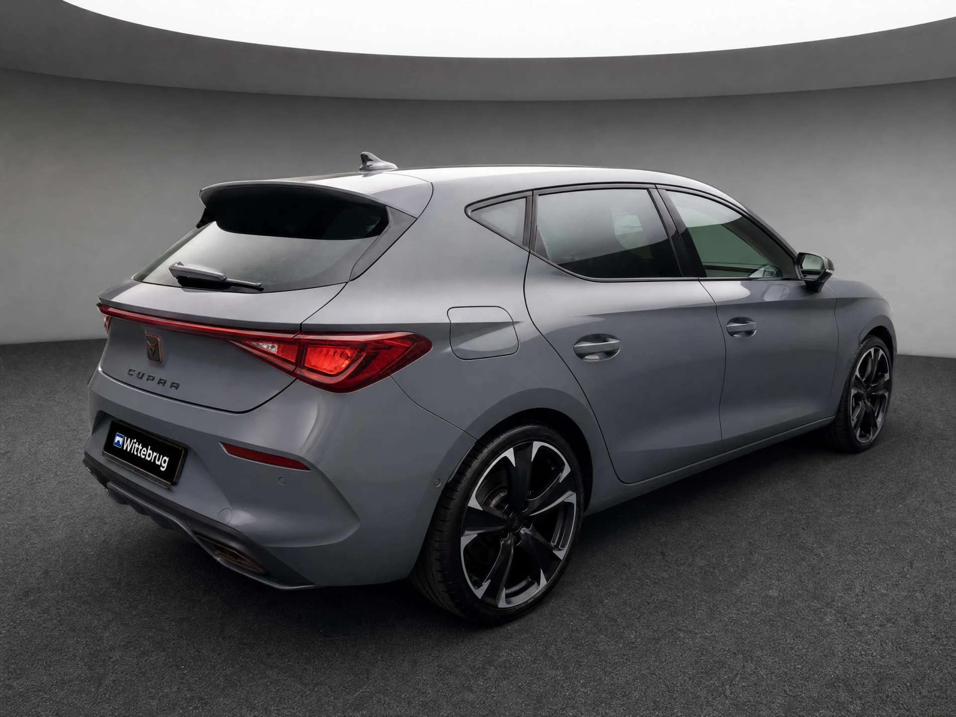 Cupra León