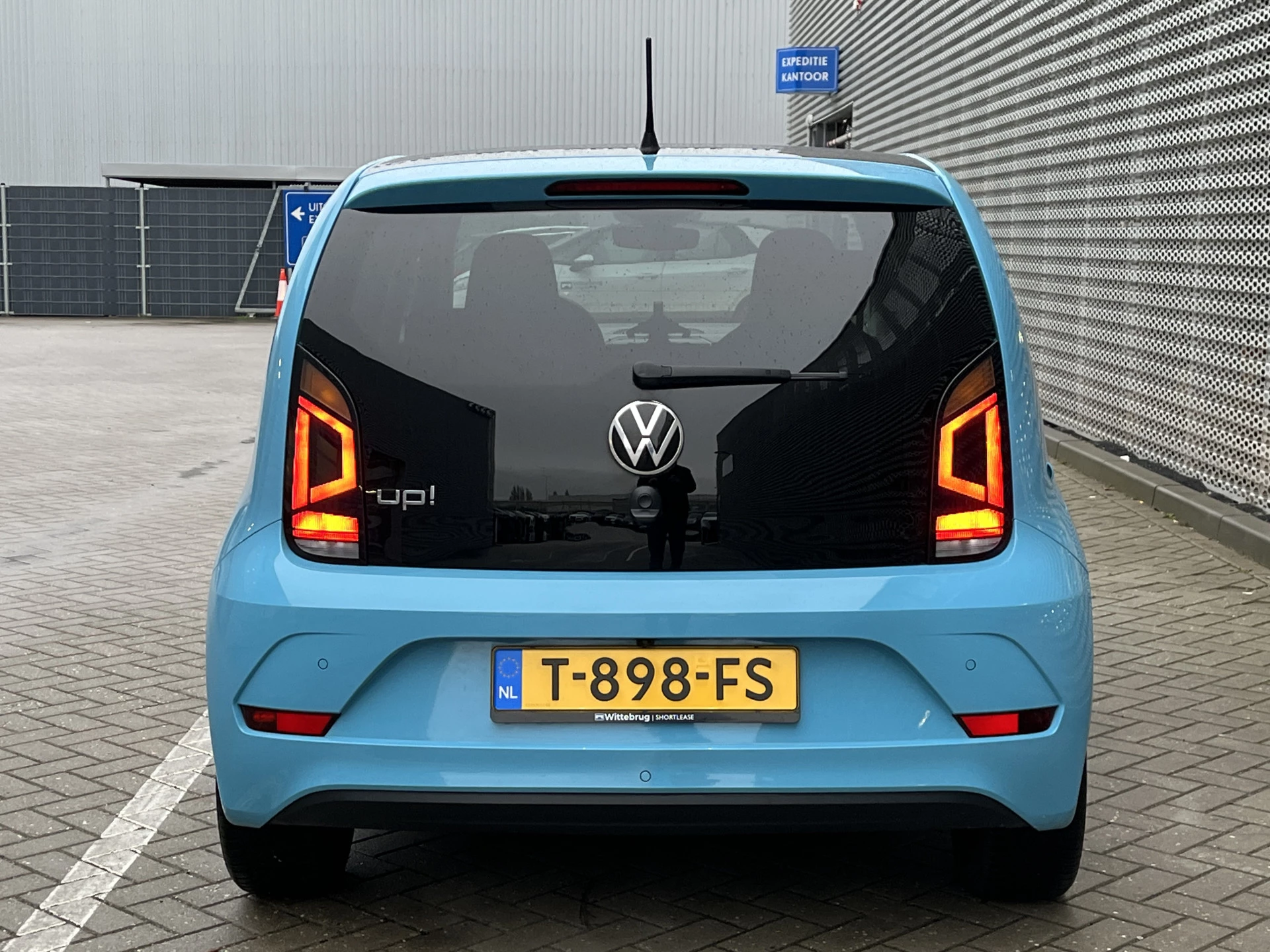 Volkswagen up!