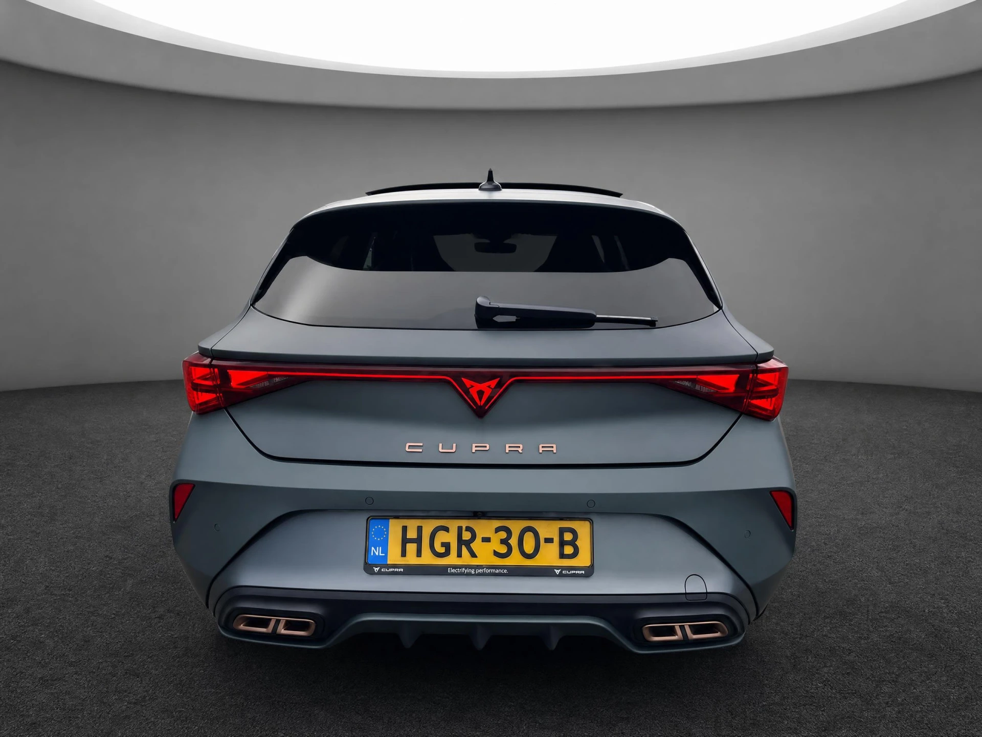 Cupra León