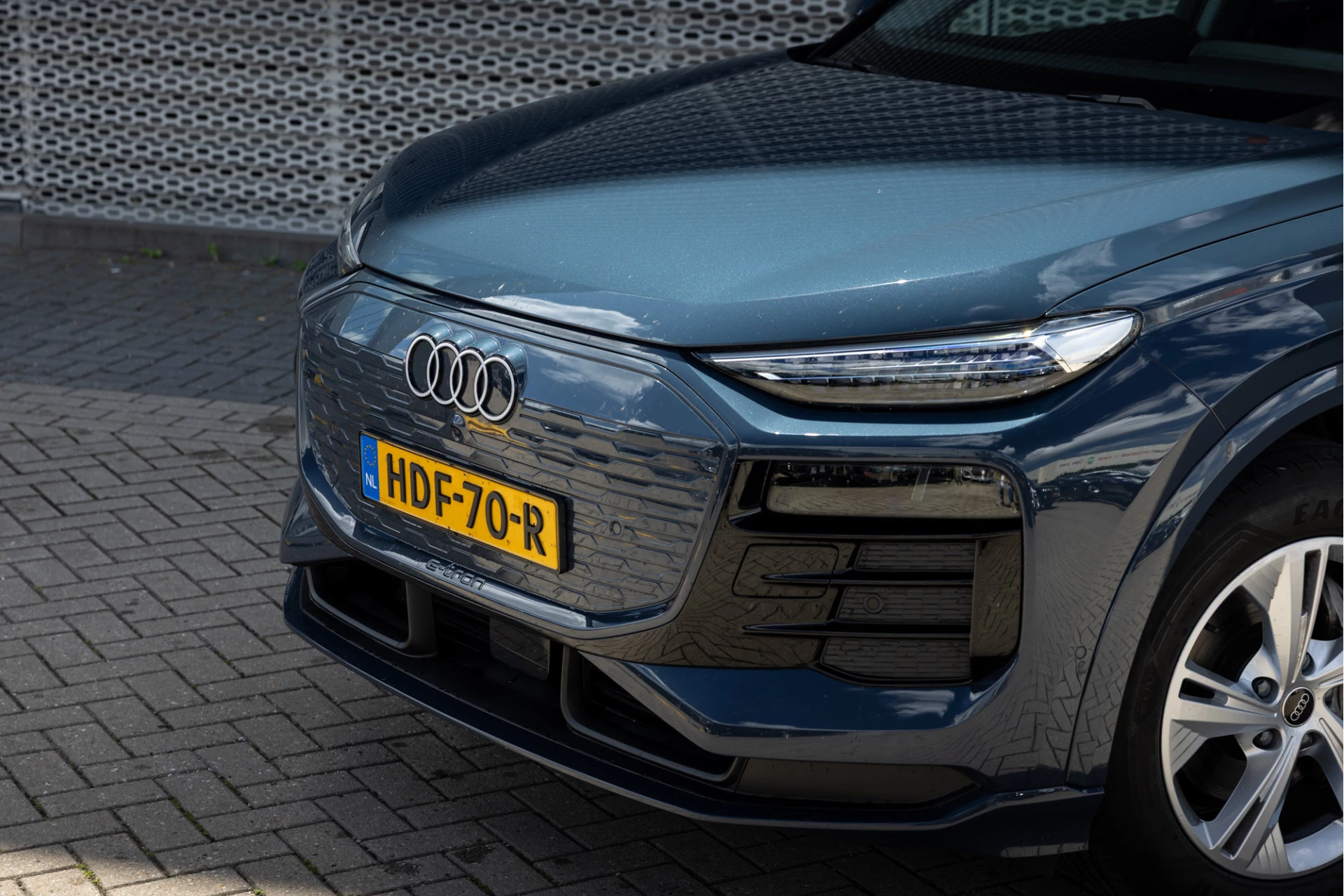 Audi Q6 e-tron